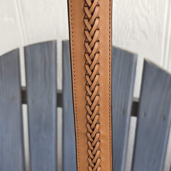 Michael Kors Moroccan Tan Leather Saddle Bag w/ Twisted & Tassle Accents 8x9.75 - Picture 16 of 17